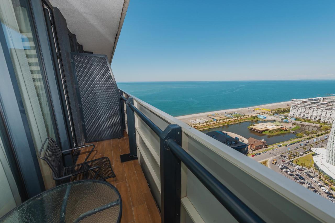 Orbi City Center Sea View Aparthotel Batumi Eksteriør bilde