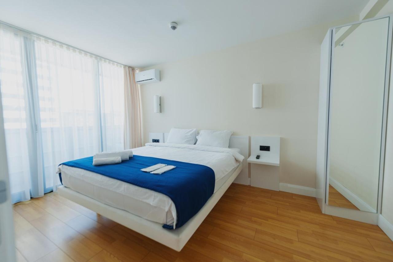 Orbi City Center Sea View Aparthotel Batumi Eksteriør bilde