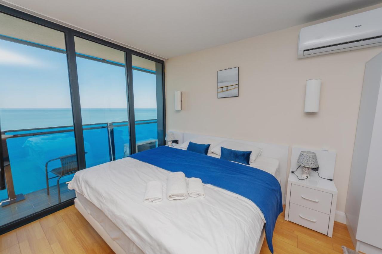 Orbi City Center Sea View Aparthotel Batumi Eksteriør bilde