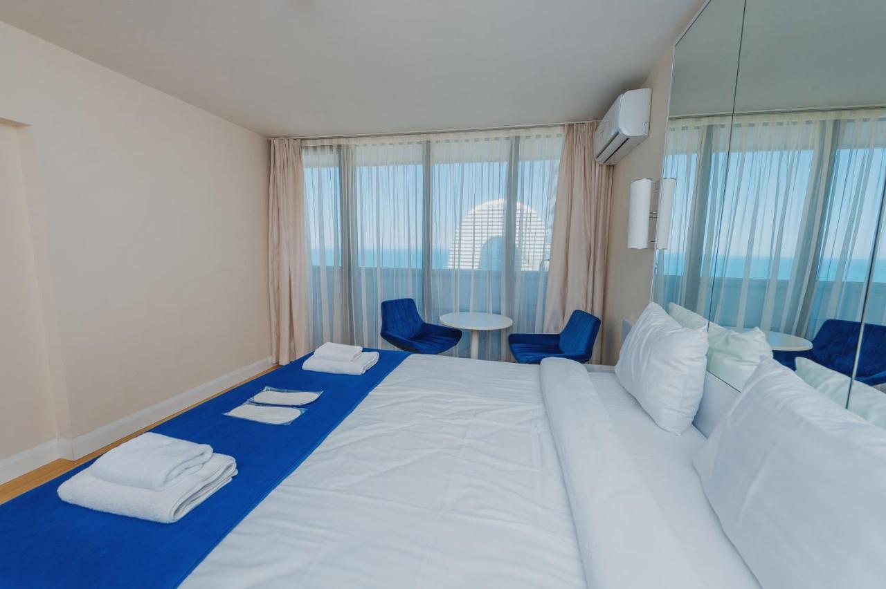 Orbi City Center Sea View Aparthotel Batumi Eksteriør bilde